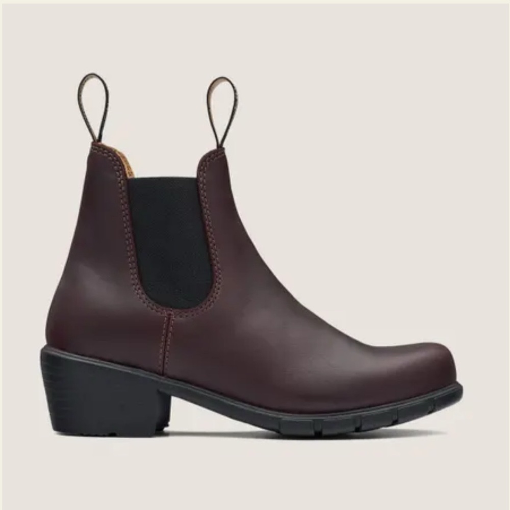 Blundstone #2060 Women’s heeled boots - Shiraz size 7